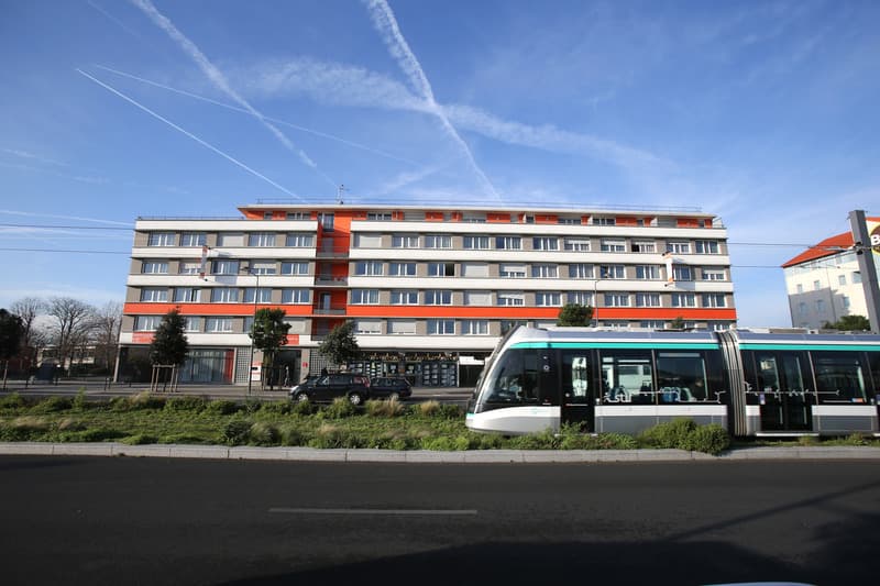 Adonis Paris Sud, photo 1
