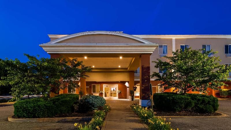 Best Western Dartmouth-New Bedford, photo 1