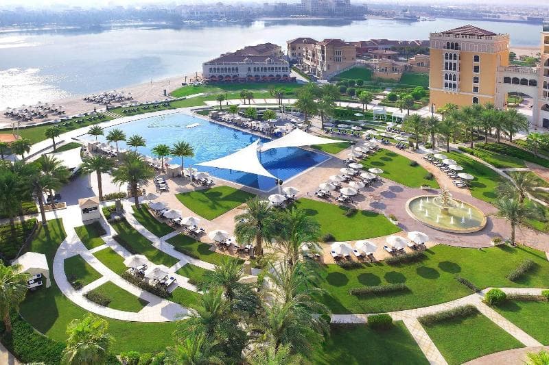 The Ritz-carlton Abu Dhabi, Grand Canal, photo 1