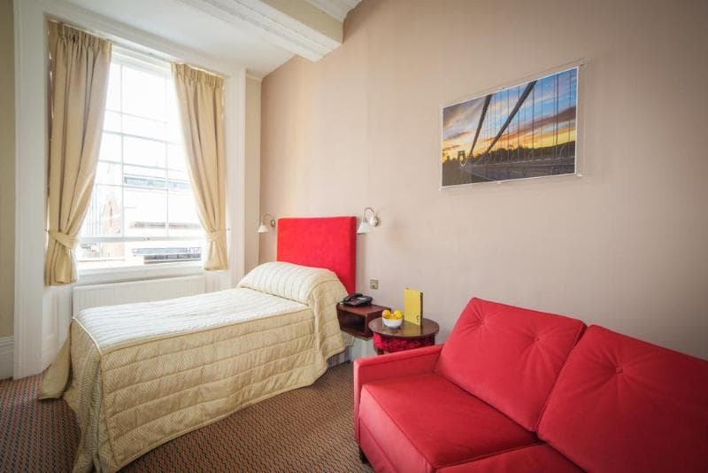 Clifton Hotel, photo 1