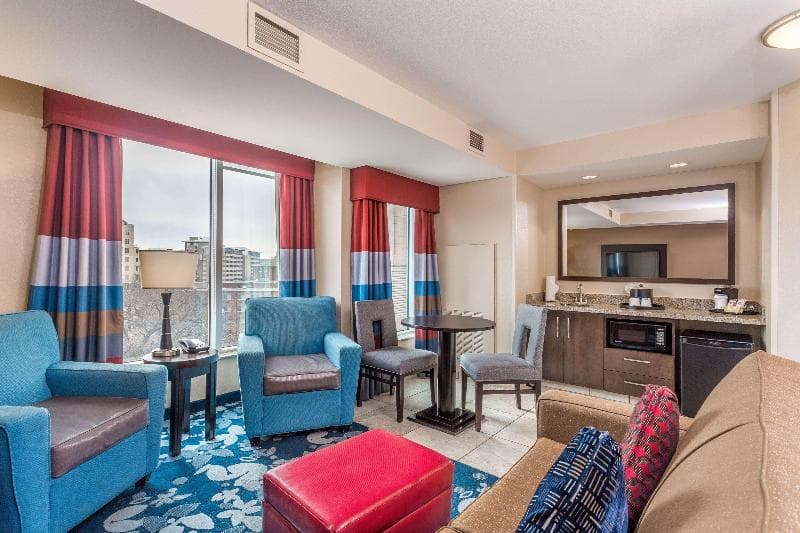 Hampton Inn & Suites Madison / Downtown, photo 1