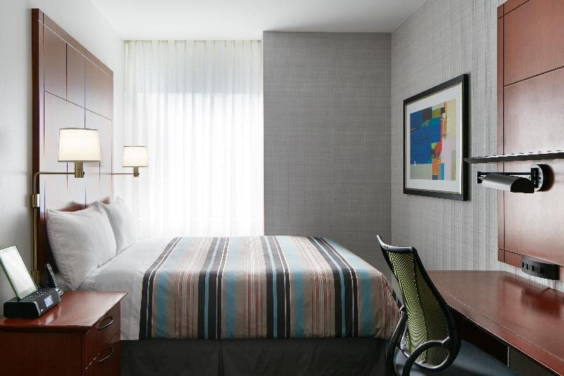 Club Quarters Hotel Central Loop, photo 1