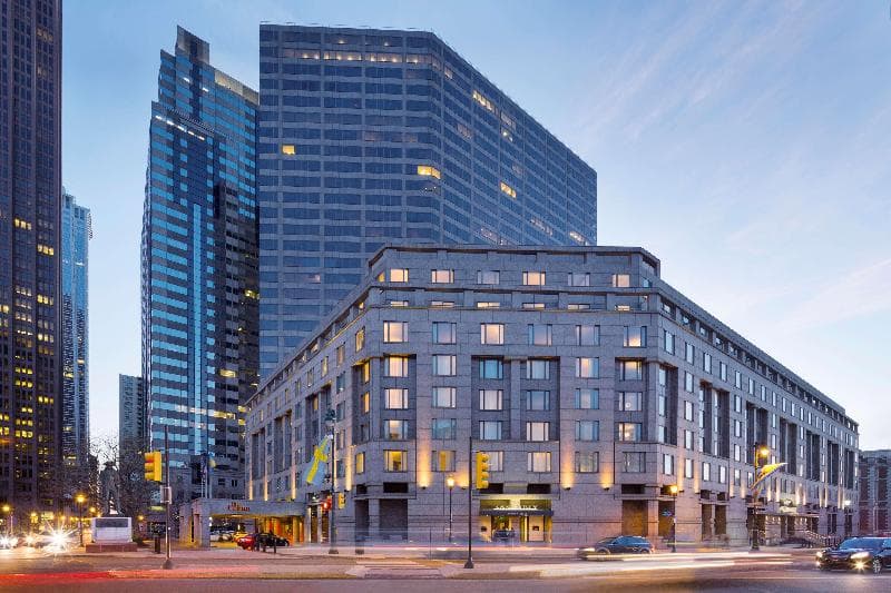 Logan Philadelphia Curio Collection by Hilton, photo 1