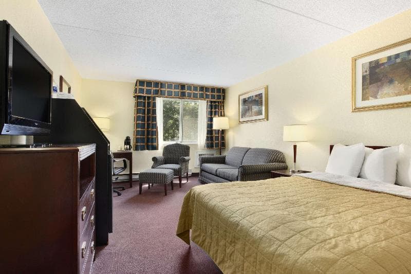 Travelodge by Wyndham Ottawa East, photo 1