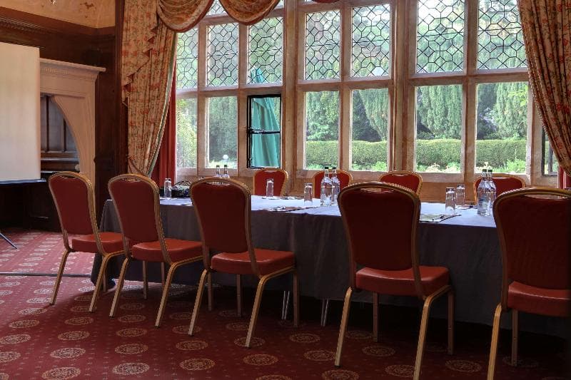 Best Western Plus Grim's Dyke Hotel, photo 1