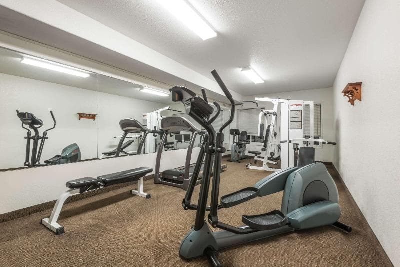 Super 8 By Wyndham Vermilion, photo 1