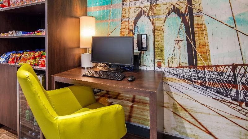 Best Western Brooklyn-Coney Island Inn, photo 1