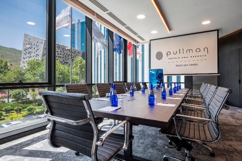 Pullman Tbilisi Axis Towers, photo 1