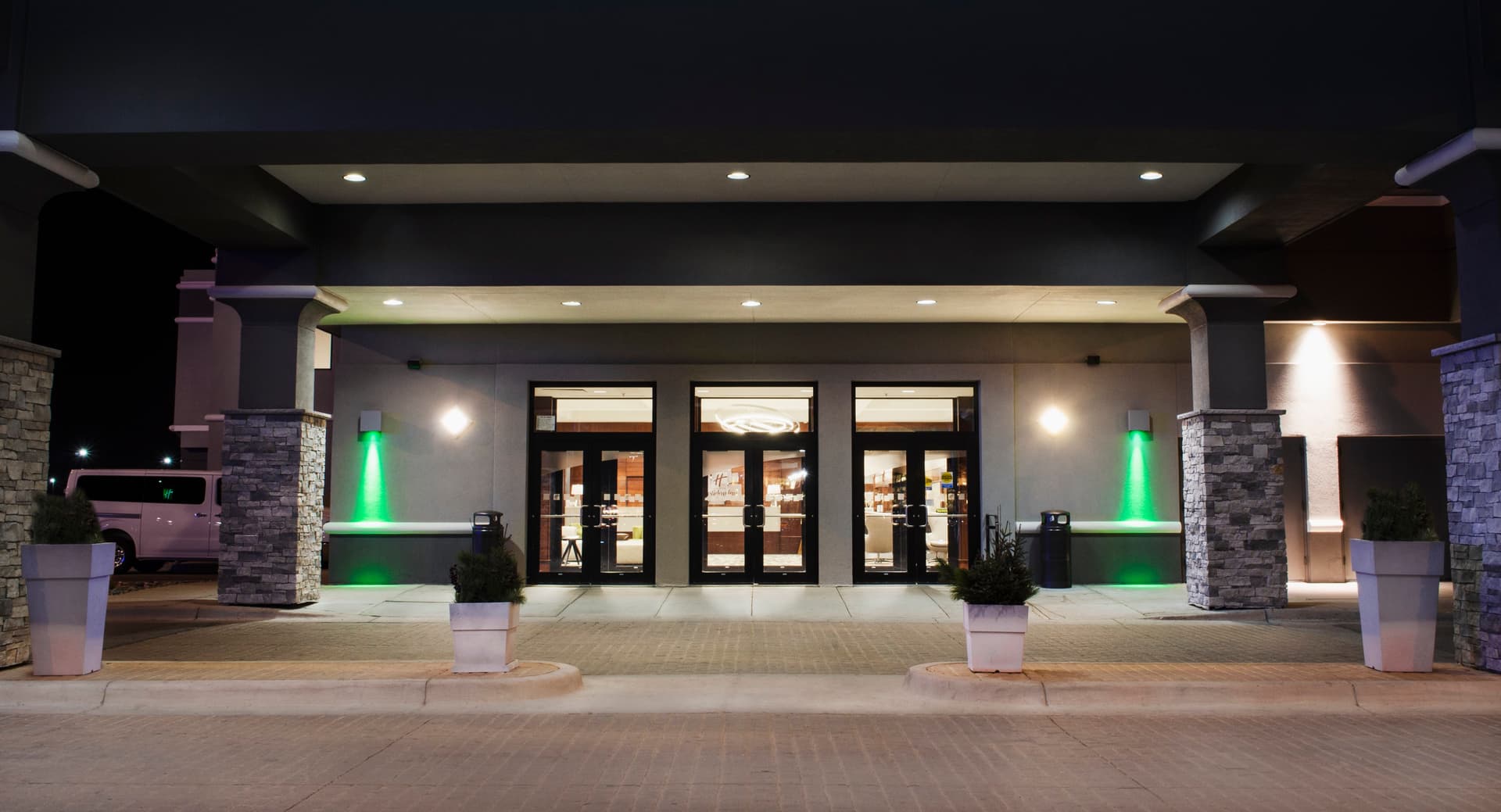 Holiday Inn Fargo, photo 1