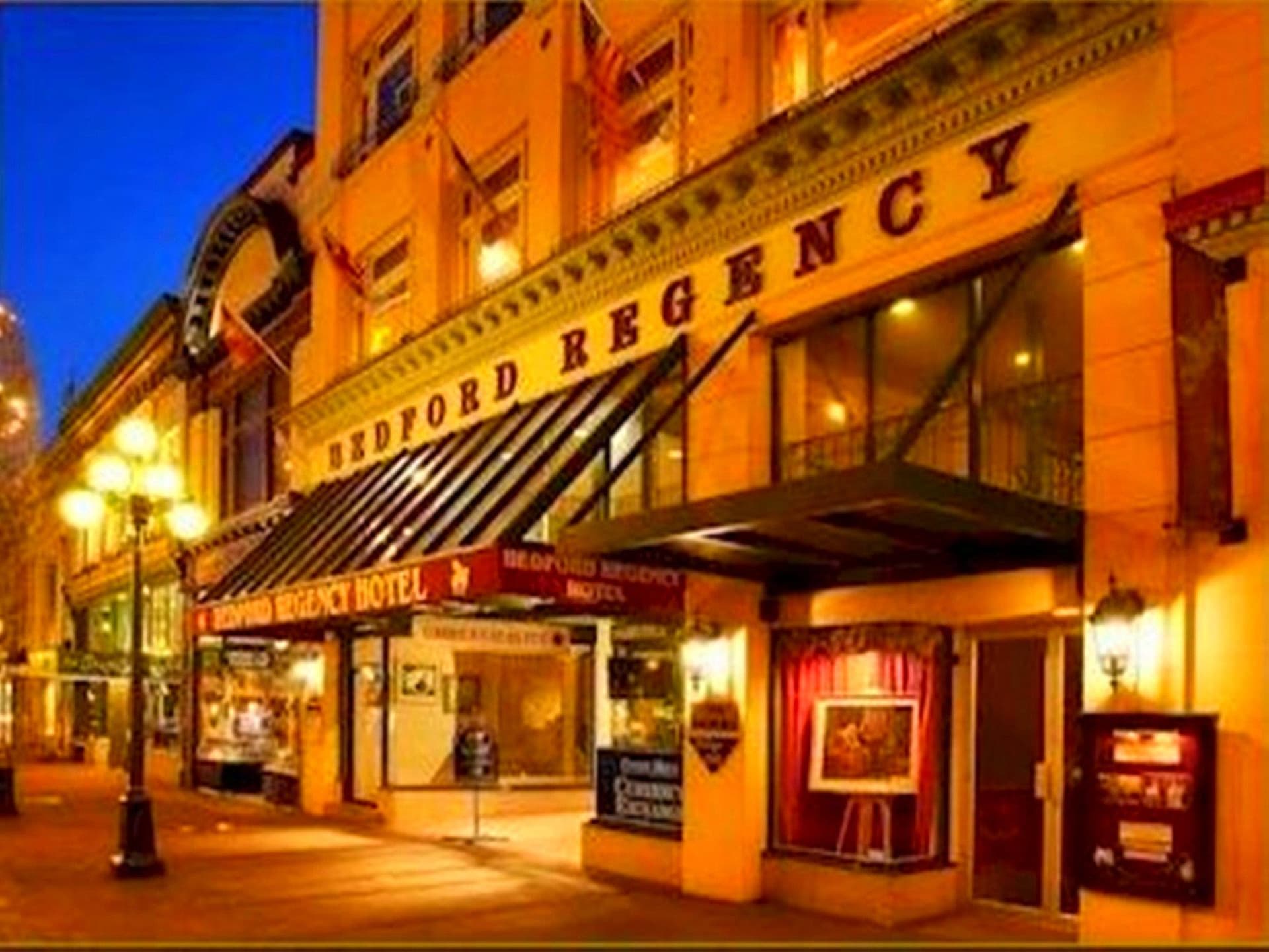 Bedford Regency Hotel, photo 1
