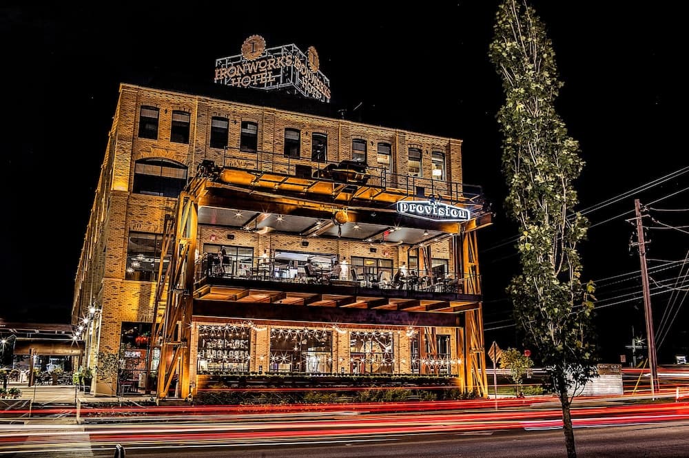 Ironworks Hotel, photo 1