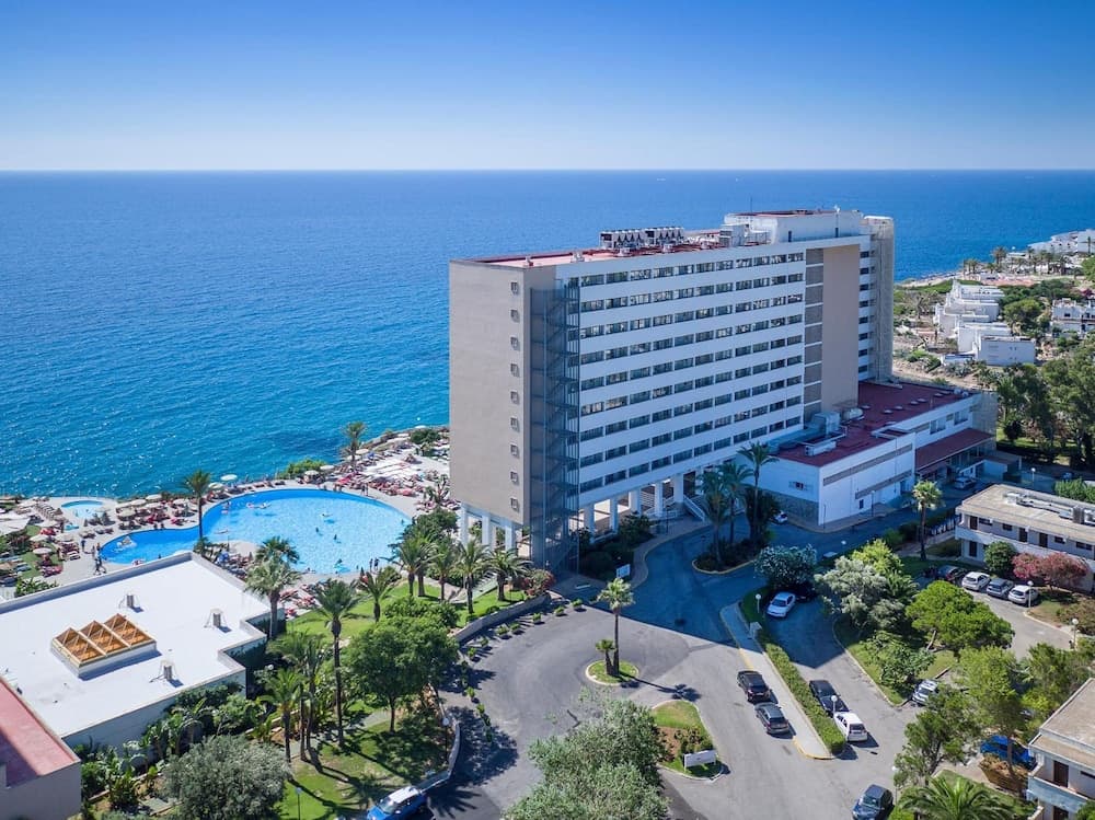 Alua Calas De Mallorca Resort, photo 1
