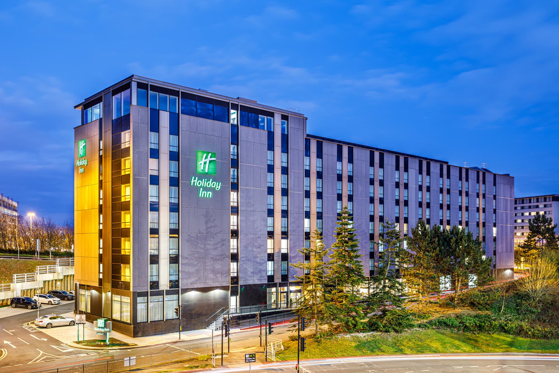 Holiday Inn Manchester Airport, photo 1