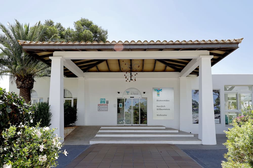 Hotel Club Es Talaial, photo 1