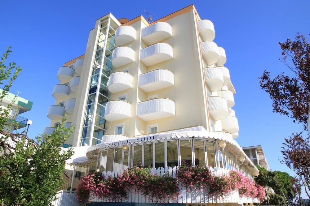 Salus Smart & Chic Hotel, photo 1
