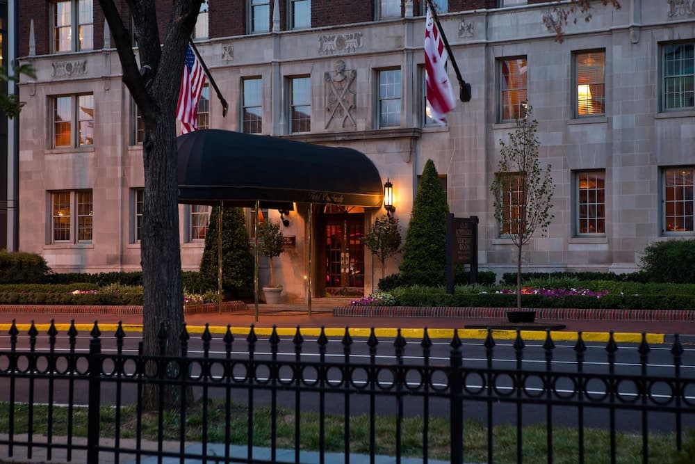 Hotel Lombardy, photo 1