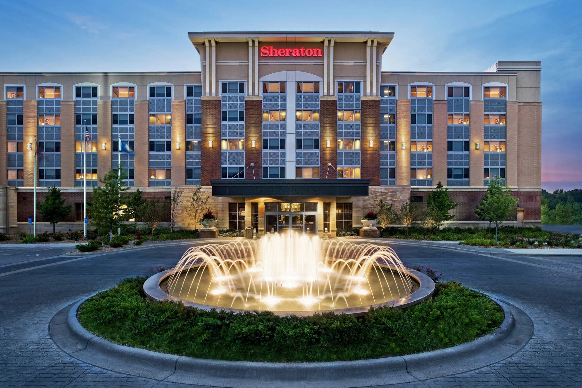 Sheraton St. Paul Woodbury Hotel, photo 1
