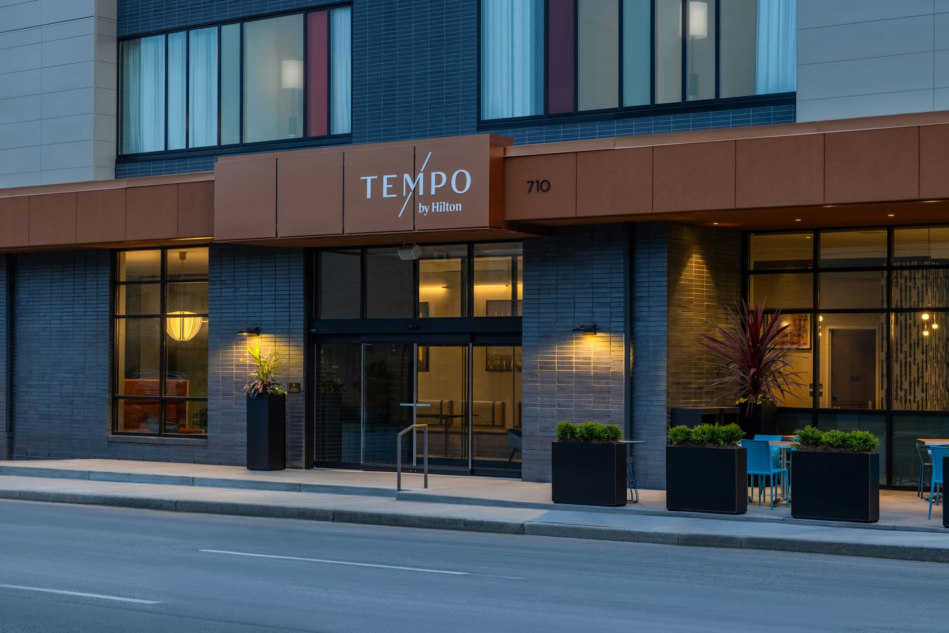 Tempo by Hilton Louisville Downtown NuLu, photo 1
